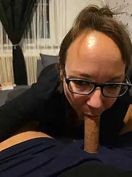 Show modela Fuxy-love69 na web-kameri