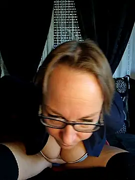 Fuxy-love69 – webcam-show