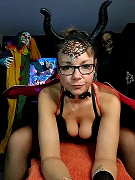 Show de Fuxy-love69 na webcam