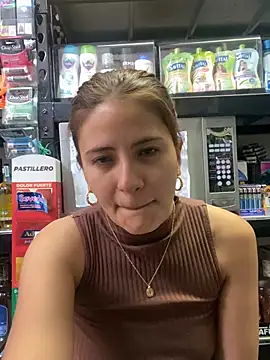 Živý XXX chat Andrea_19blonde