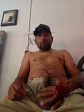 Ernesthot82 Webcam Show