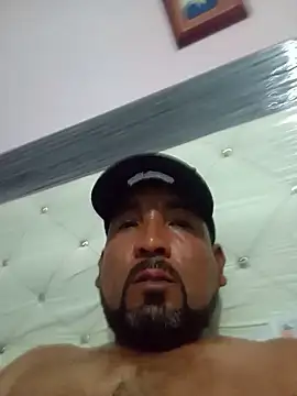 Ernesthot82 Webcam Show