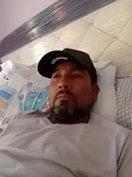 Ernesthot82 网络视讯表演
