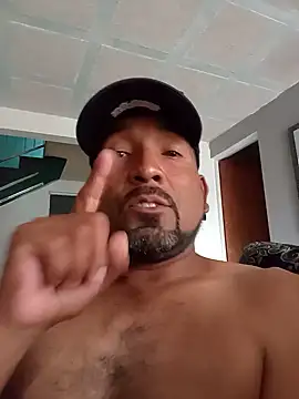 Ernesthot82's Webcam Show