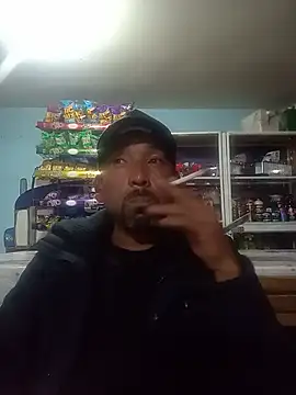 Ernesthot82 Pertunjukan Webcam