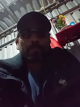 Ernesthot82 webcam show
