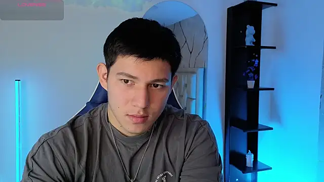 JamesCr_ Show Webcam