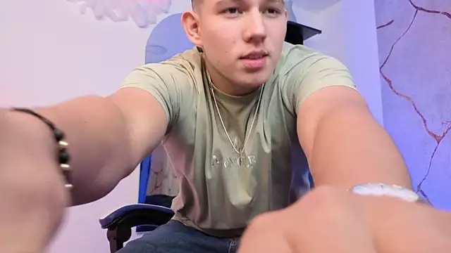 JamesCr_のウェブカメラショー
