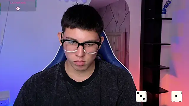 JamesCr_ Show Webcam