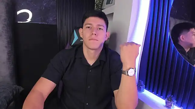 عرض كام JamesCr_