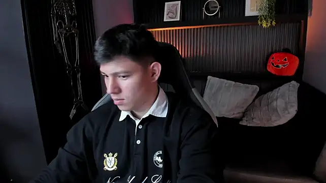 JamesCr_ webkamerás műsora