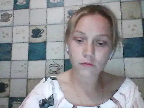 Anna_wey Adlı Modelin Canlı XXX Sohbeti