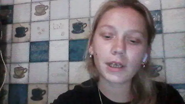 Anna_wey Adlı Modelin Canlı XXX Sohbeti