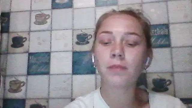 צ'אט XXX בשידור חי של Anna_wey