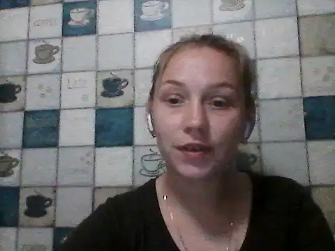 Anna_wey Adlı Modelin Canlı XXX Sohbeti
