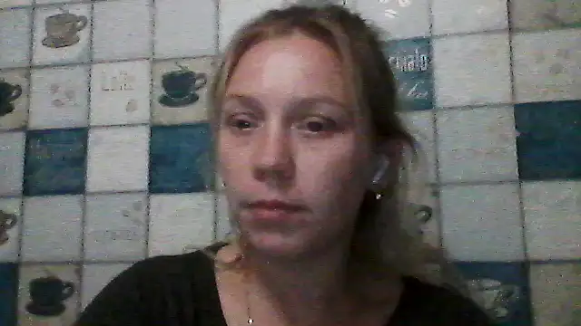 Anna_wey Adlı Modelin Canlı XXX Sohbeti