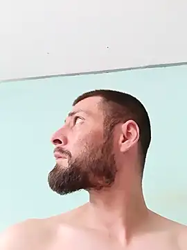 Dracoandr Show in webcam