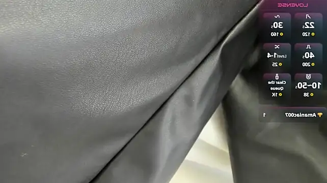 הופעת וובקאם של erickblaze_wm