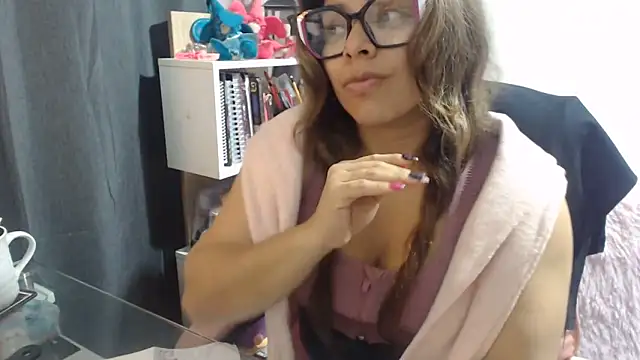 Chat XXX en directo de KatteAngelLat