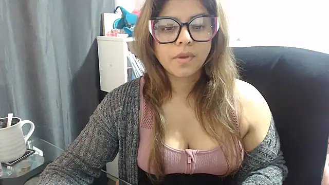 KatteAngelLat live XXX chat