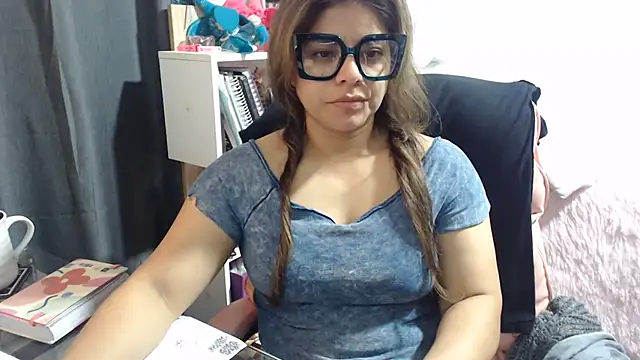 Chatroom XXX en direct de KatteAngelLat