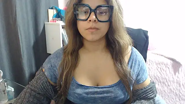 KatteAngelLat – Live XXX-chat