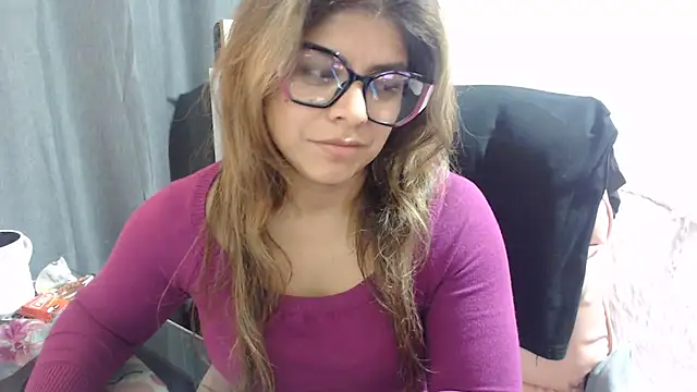 KatteAngelLat's Live XXX Chat