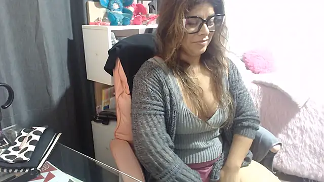 Chat XXX en directo de KatteAngelLat