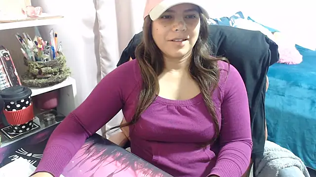 KatteAngelLat – Live XXX-chat