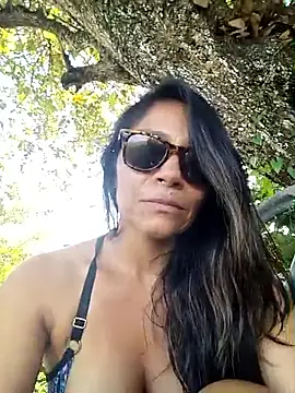 Webkamerová show emmysandoval