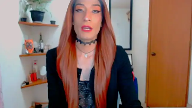 NovaNyx11 Show in webcam