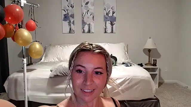 kaliii_jones élő XXX-chatje