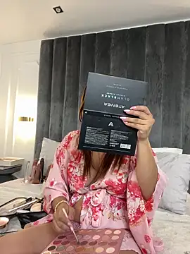 JessyCream's Live XXX Chat