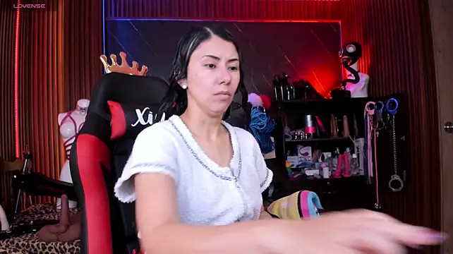 XiaQueen's Webcam Show