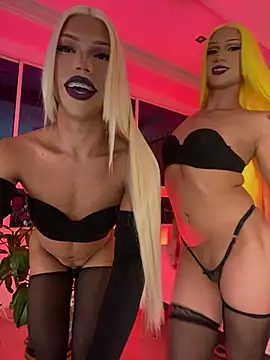 TIFFANY_AND_KAREM_'s Webcam Show