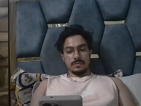 fanttasy_lover Show Webcam