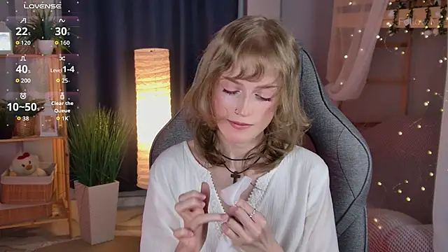 Chat +18 de KiraMontoya ao vivo