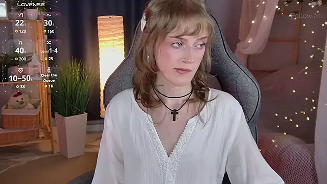 KiraMontoya live XXX chat