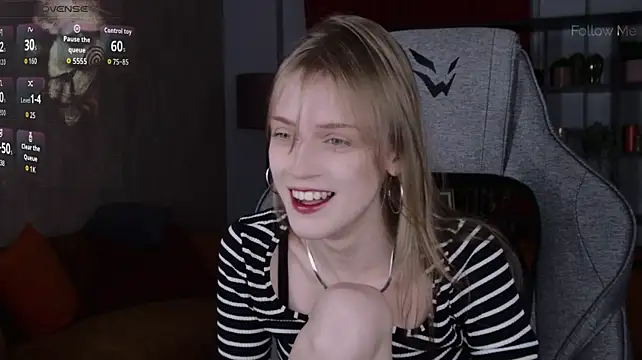 Chat +18 de KiraMontoya ao vivo