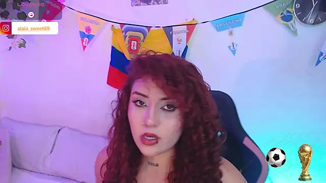 Živý XXX chat alaia_sweetxxx