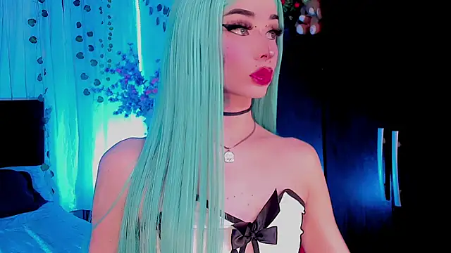 Irina_milkmaid 网络视讯表演