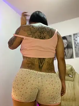 tinalove7 Шоу с уебкамера