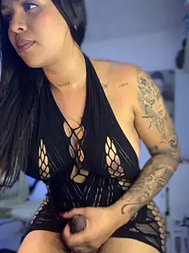 Show modela tinalove7 na web-kameri