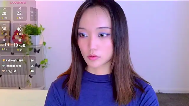 XXX chat uživo modela yufenna