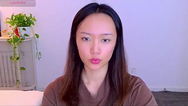 XXX chat uživo modela yufenna