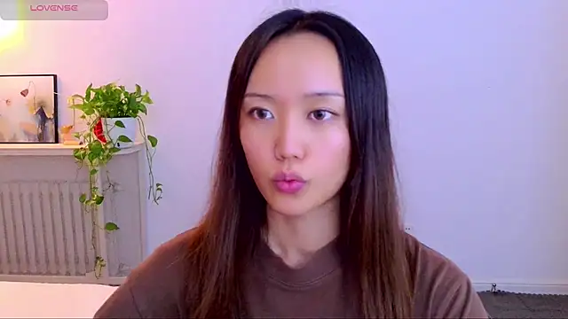 XXX chat uživo modela yufenna