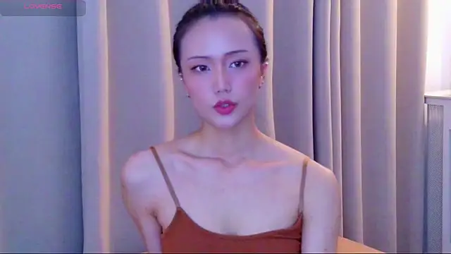 yufenna Adlı Modelin Canlı XXX Sohbeti
