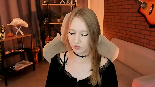 DariaTate Chat XXX in diretta