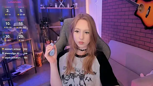 Chat XXX en directo de DariaTate
