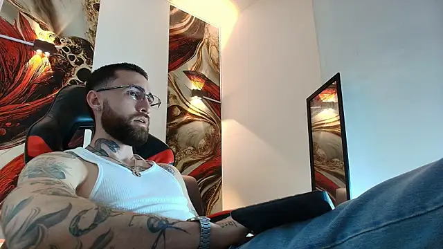 Luke_davis01のウェブカメラショー
